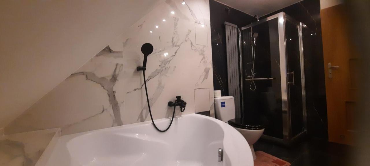 Apartament Przy Rynku เบียวิสตอก ภายนอก รูปภาพ
